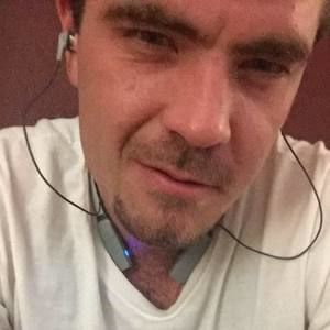 Meet your Posher, Lloyd